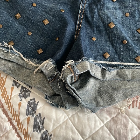 Torrid Embellished Blue Denim Shorts - Picture 3 of 5